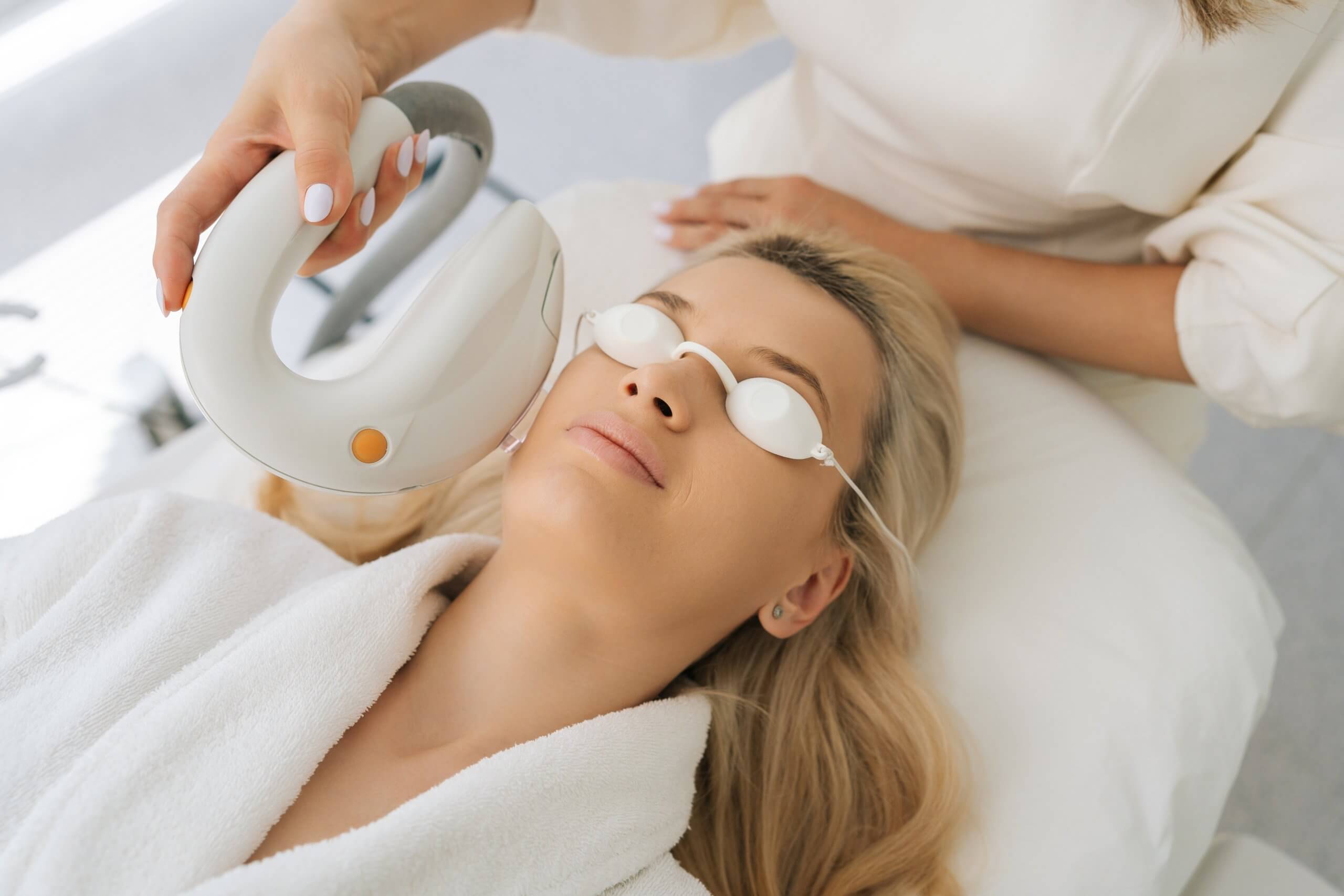 close up of a Photofacial being performed on a woman